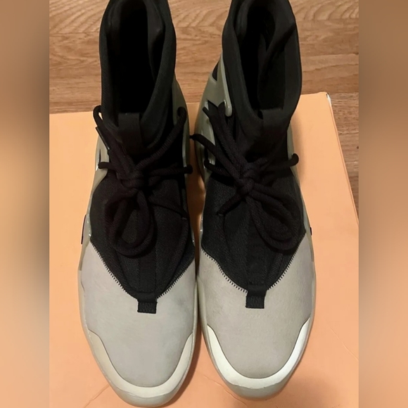 Nike Air Fear of God 1 The Question 2020 Sz 11 NWB - Picture 15 of 16